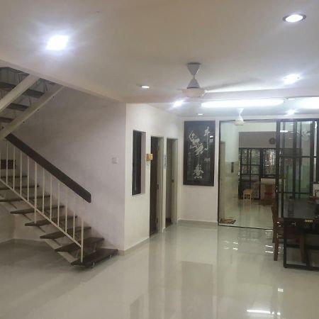 Sweethome For Travelers Seremban Luaran gambar