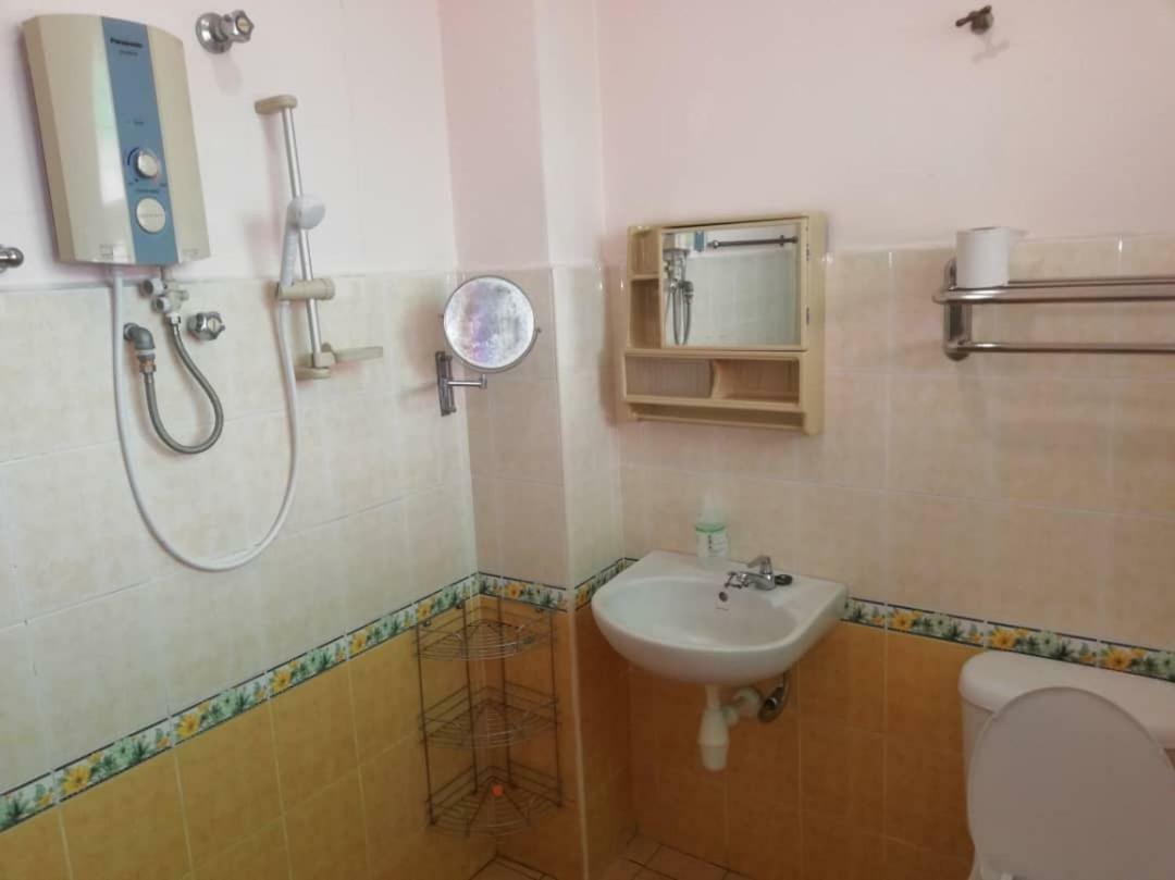 Sweethome For Travelers Seremban Luaran gambar